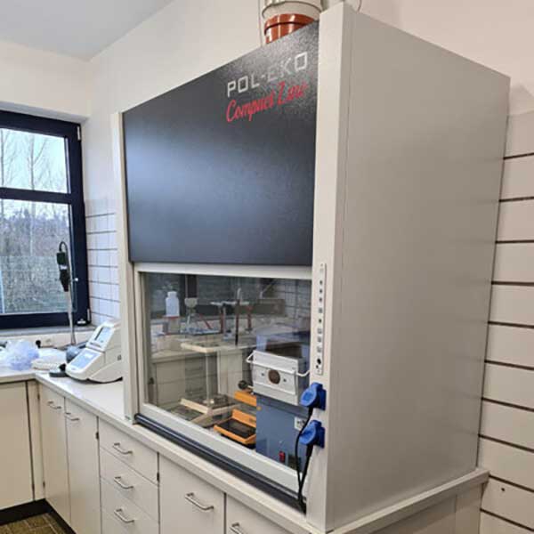 tafel-zuurkast-2 tafel-zuurkast-2