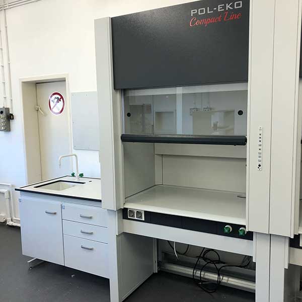 zuurkast-petten zuurkast-petten